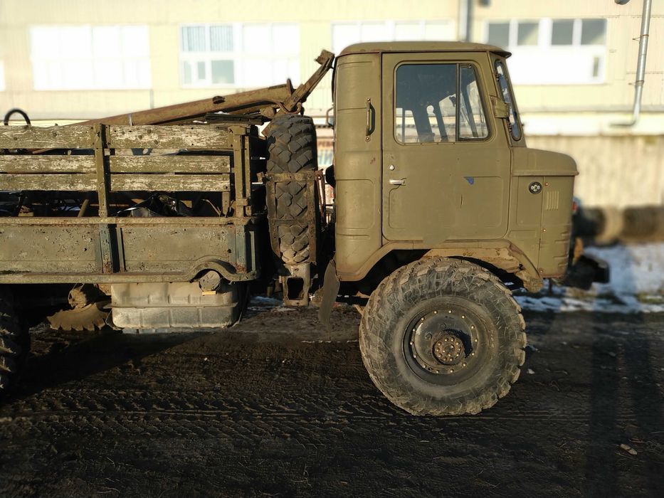 Продам Газ 66 по запчастинах