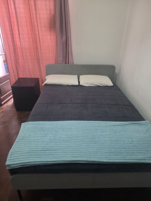 Vendo cama ,carrinho  de bebê