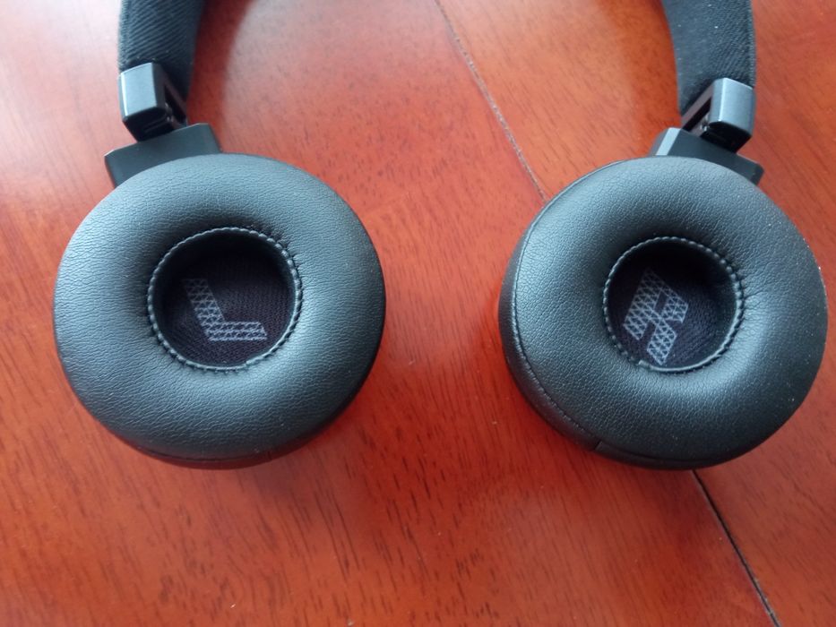 навушники JBL live 670NC