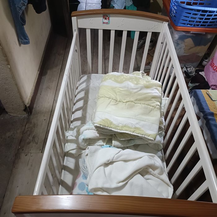 Vendo cama de bebe