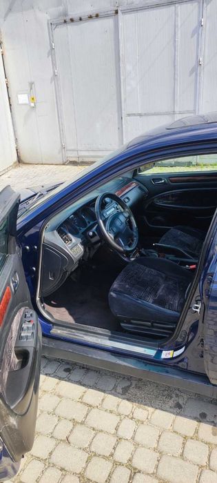 Honda Accord 2000 VIN SHHCG8570YU035226 фото оголошення 9 з 14