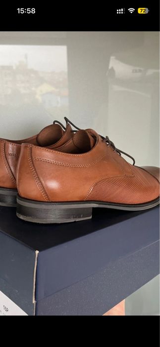 Sapatos de homem