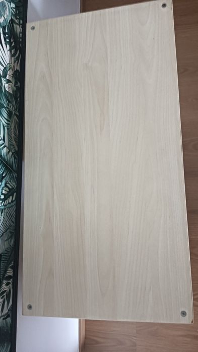 Estante castanha IKEA