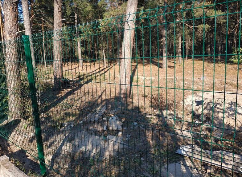 Заборы с установкой В Киеве и области . секционное ограждение.