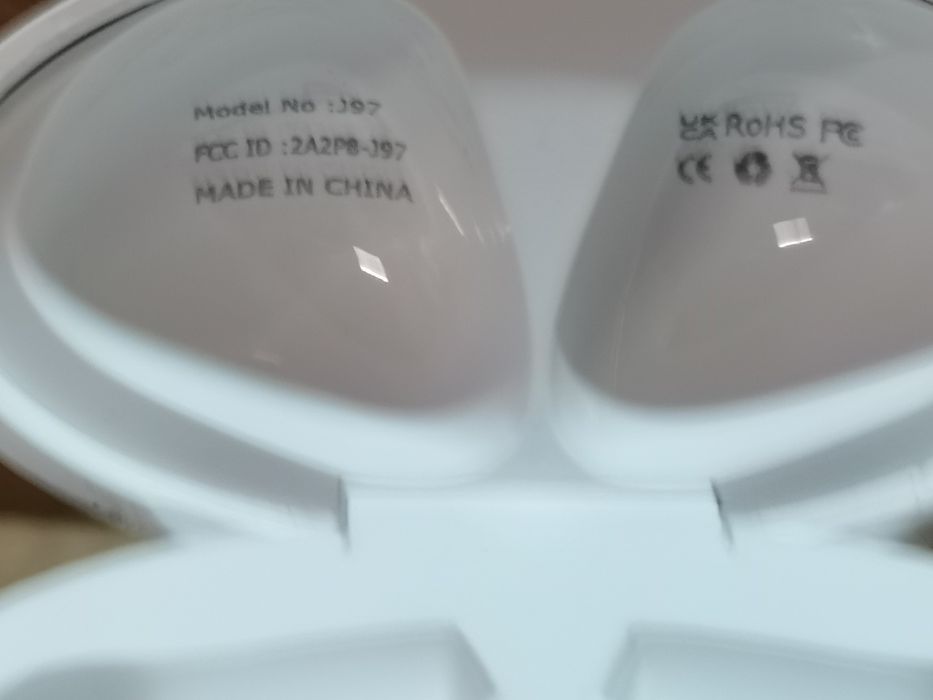 Słuchawki bezprzewodowe douszne J97