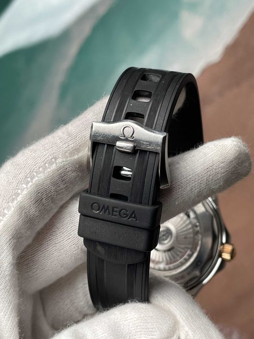 Omega Seamaster 300 18k Sedna Gold Oro 210.22.42.20.01.002