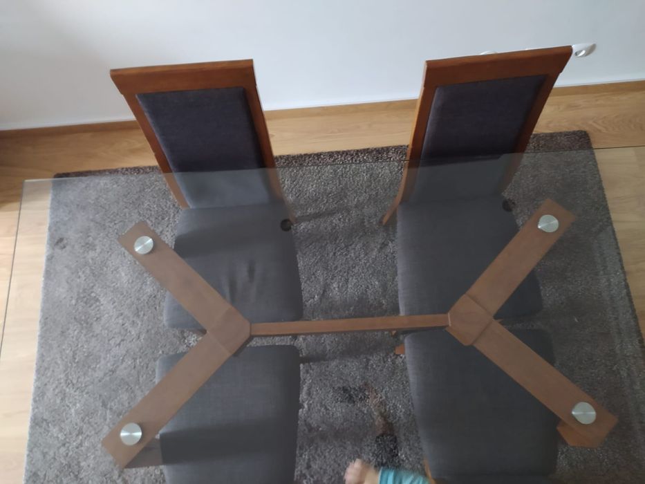 Mesa de sala de jantar