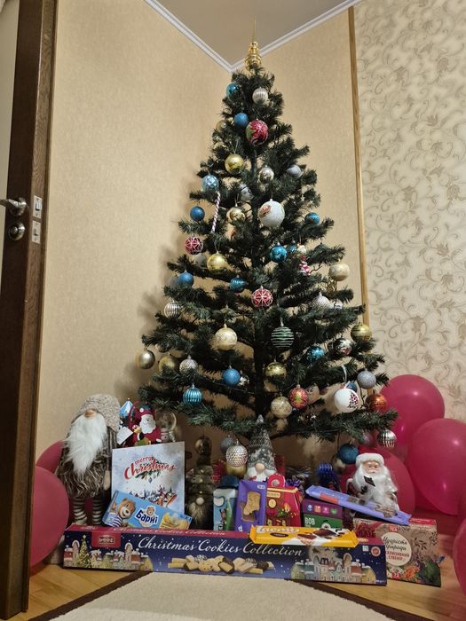 Искусственная Ёлка