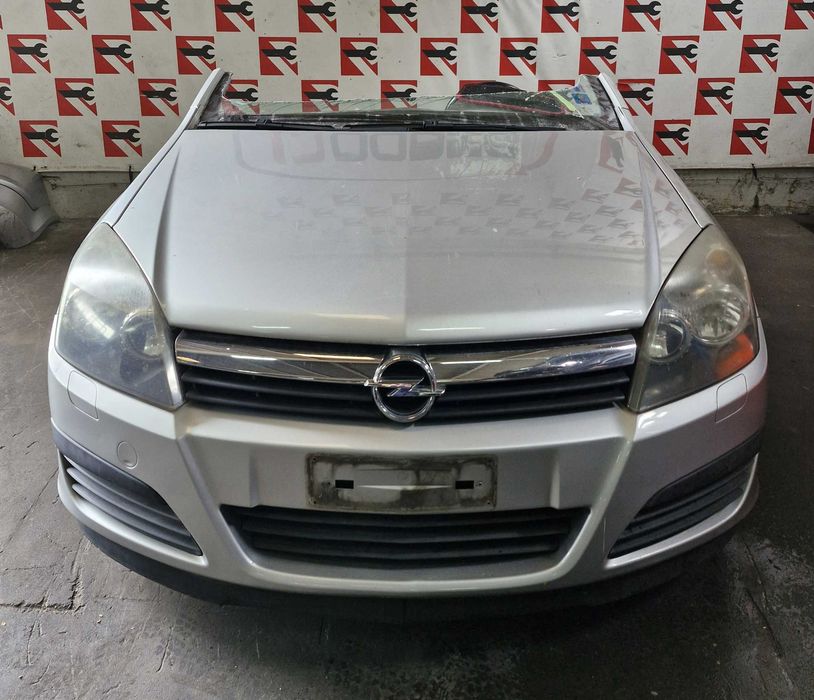 Frente Completa Opel Astra H 1.3 CDTi 2006 #E30