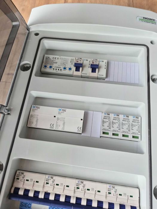 Rozdzielnia SZR Sieć Magazyn PV Fotowoltaika IP65 63A Ogranicznik