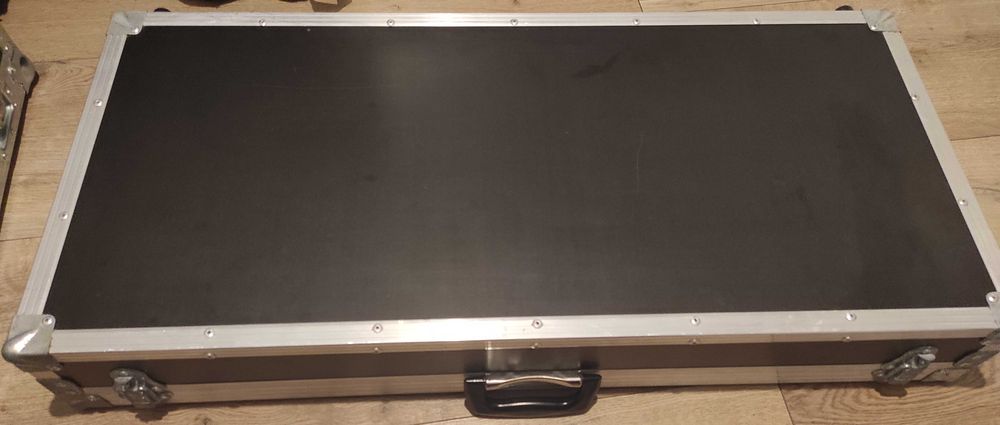 Zestaw: Boss RC-300 Loop station + FS-6 + Roland EV-5