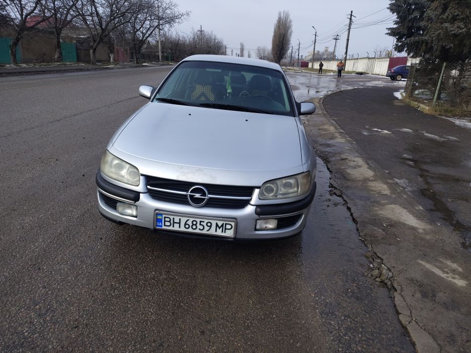Opel Omega B 1999 2.0 Газ Бензин