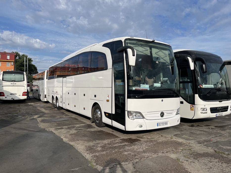 Оренда автобуса 55 місць