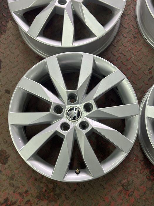 Felgi Skoda 17 5x112 Octavia Super Yeti i inne