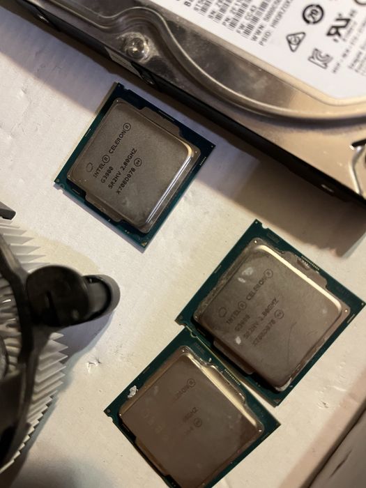 Комплектуючі до ПК, ноутбуків