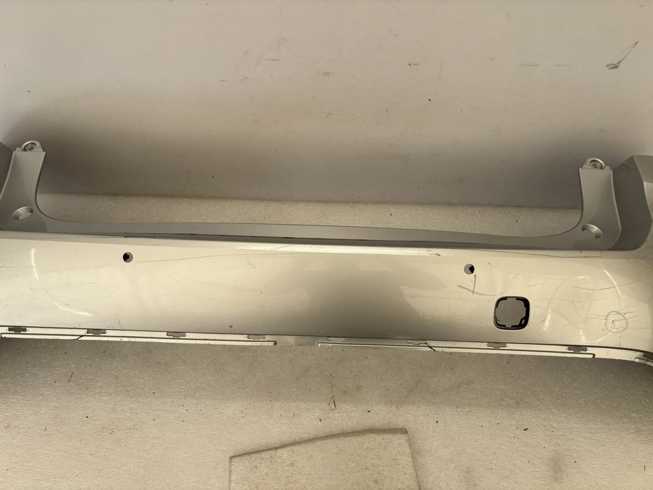 Toyota Corolla E21 19- kombi zderzak tył tylny