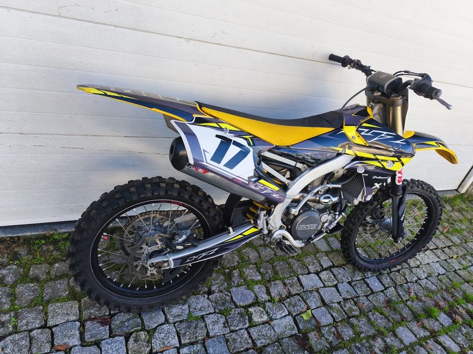 Vendo Yamaha YZF 450