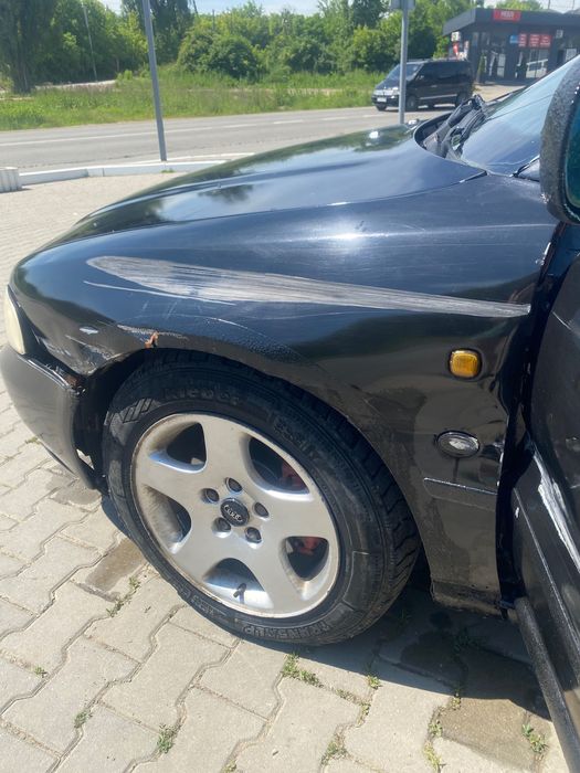 Автомобіль Audi A4