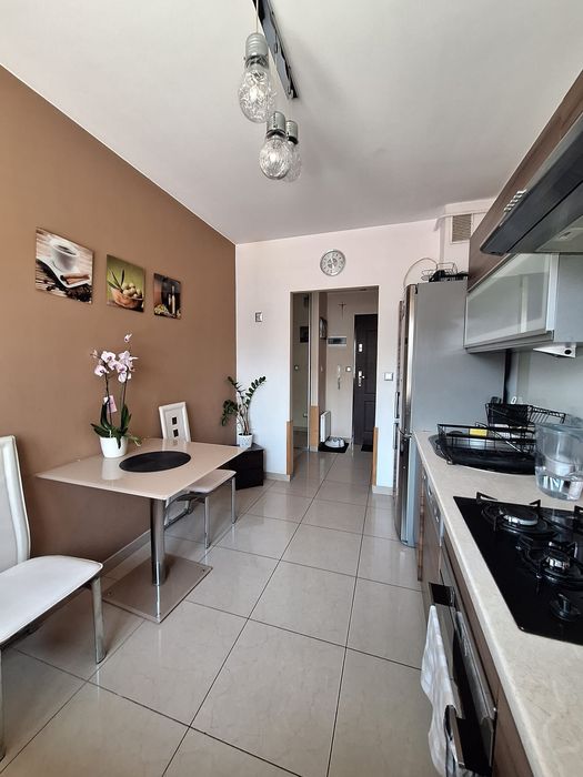 Komfortowe 2 pokojowe mieszkanie z DUŻYM TARASEM – STBS Nowy Sącz (52,48 m²)