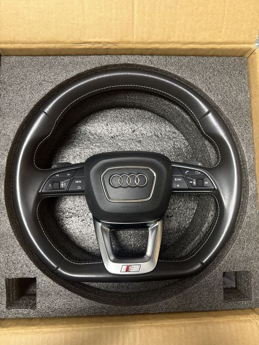 Audi Руль sq5 б/у
