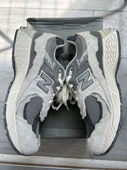 New Balance Protection Pack 2002R кроссовки  оригинал 26 см