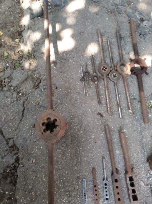 ДЕРЖатеЛИ -Мечики, Плашки, ---60 грн.