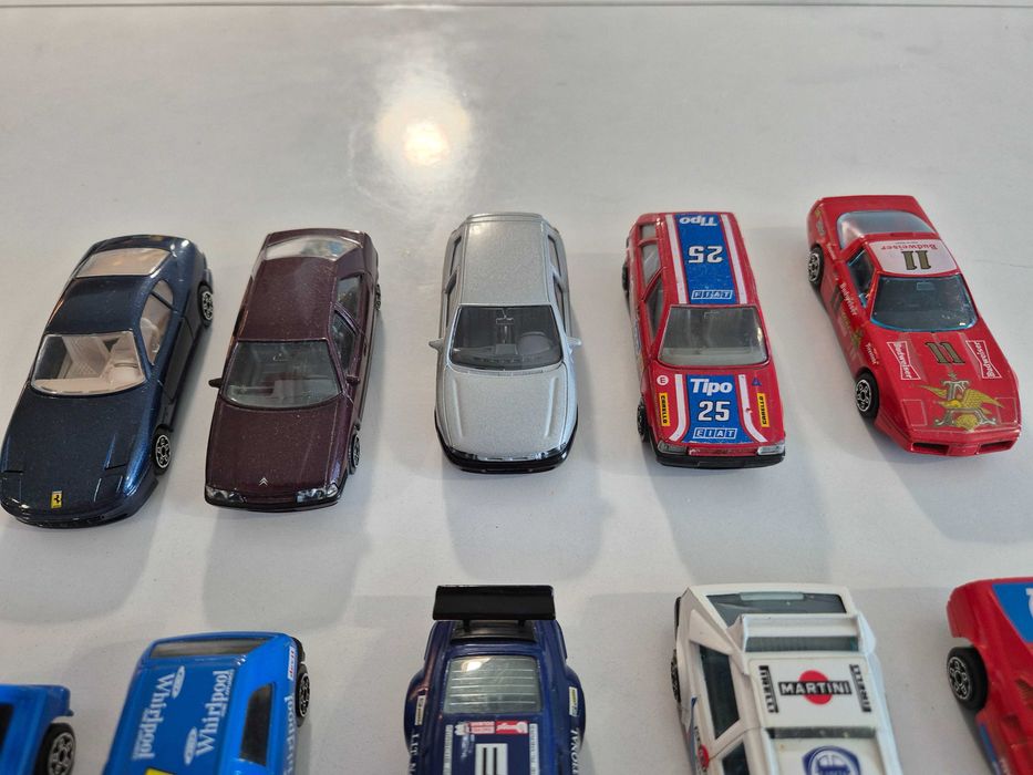 Burago auta, samochody skala 1:43, zestaw lub na sztuki