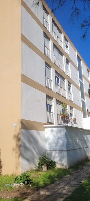 Massamá - For Sale: T2 (3 Bedrooms) - Next to CP Station