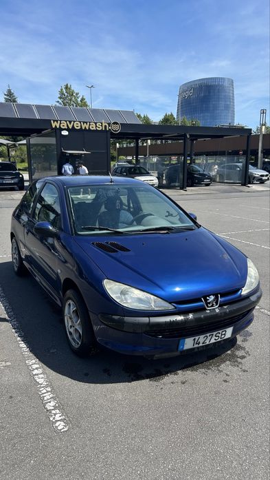 Peugeot 206 em excelente estado