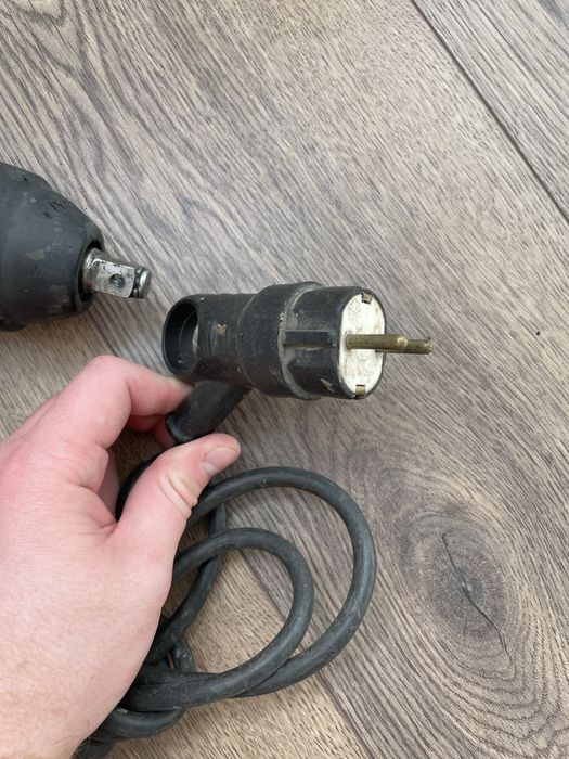 Ударний гайковерт Makita