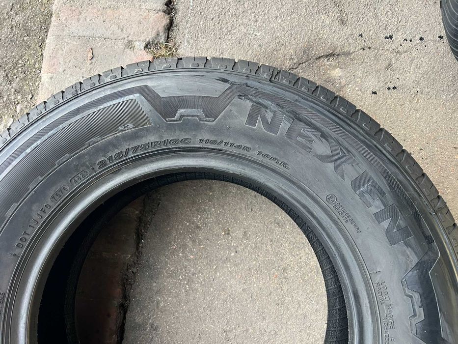 Komp. Opon Nexen 215/75R16 C Demo
