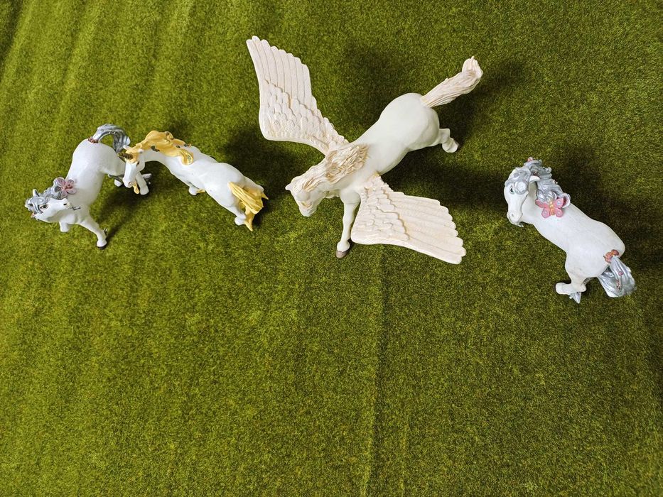 Cavalos fantasia 4 unidades