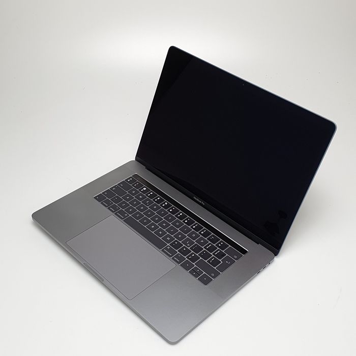 Laptop: Apple MacBook Pro A1707