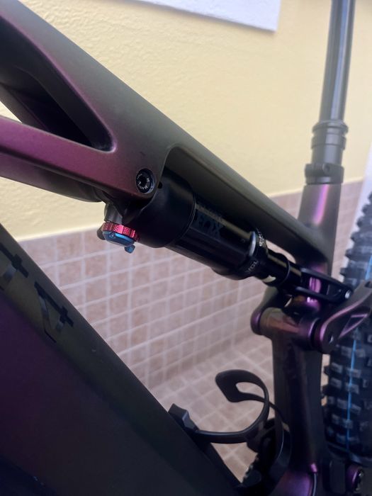 E-MTB CUBE Stereo 800w de 2025. NOVA