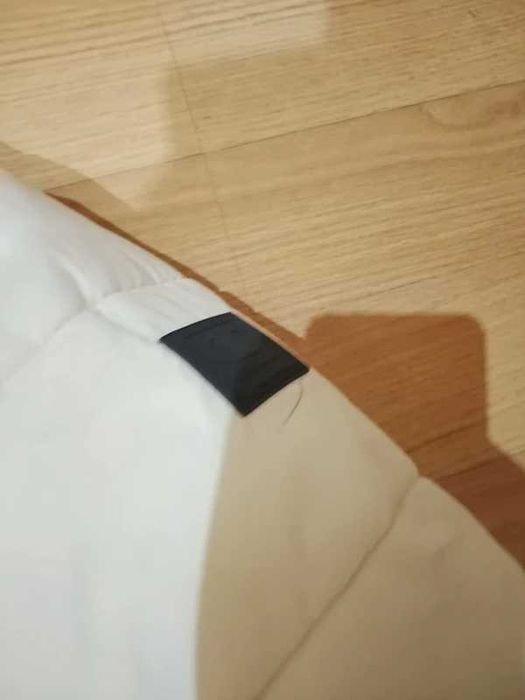 Casaco da Champion para rapaz em ótimo estado