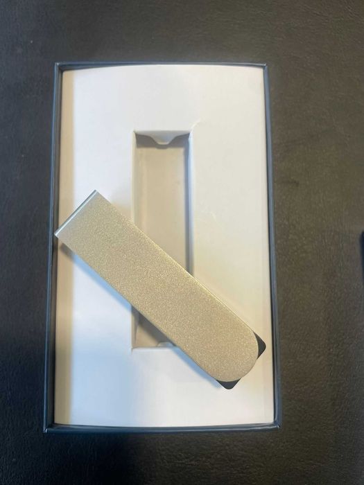 Ledger Nano X - Carteira Fisica de Criptomoedas