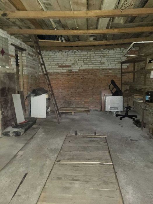 Здам в оренду гараж по вулиці Гнідавська