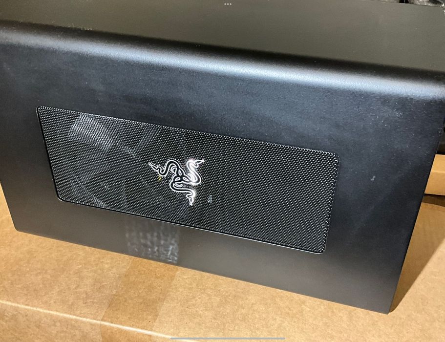 eGPU Razer Core X Підключення зовнішніх відеокарт