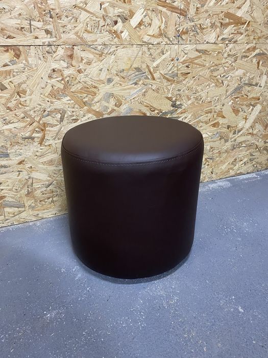 Круглі пуфи діаметром 40см.