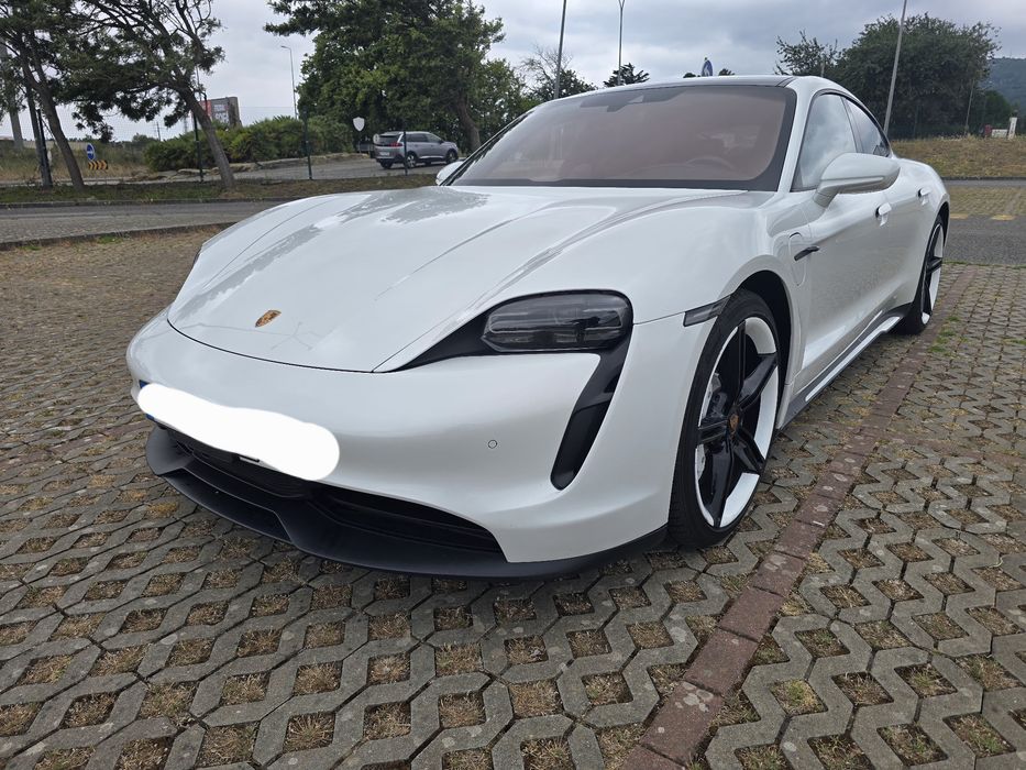 Porsche Taycan — fotografia 3