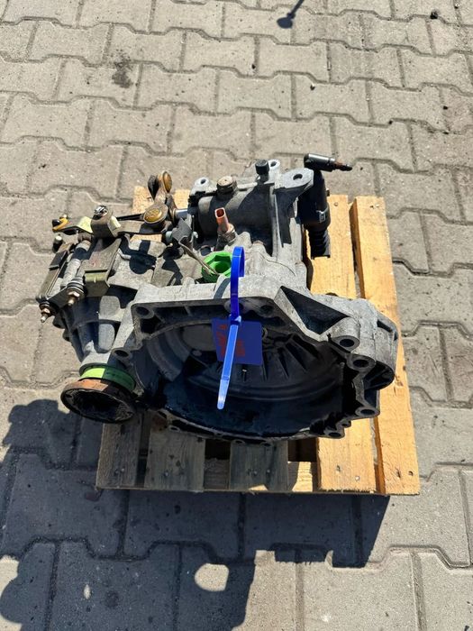VW GOLF IV  SKRZYNIA BIEGÓW DUW manualna