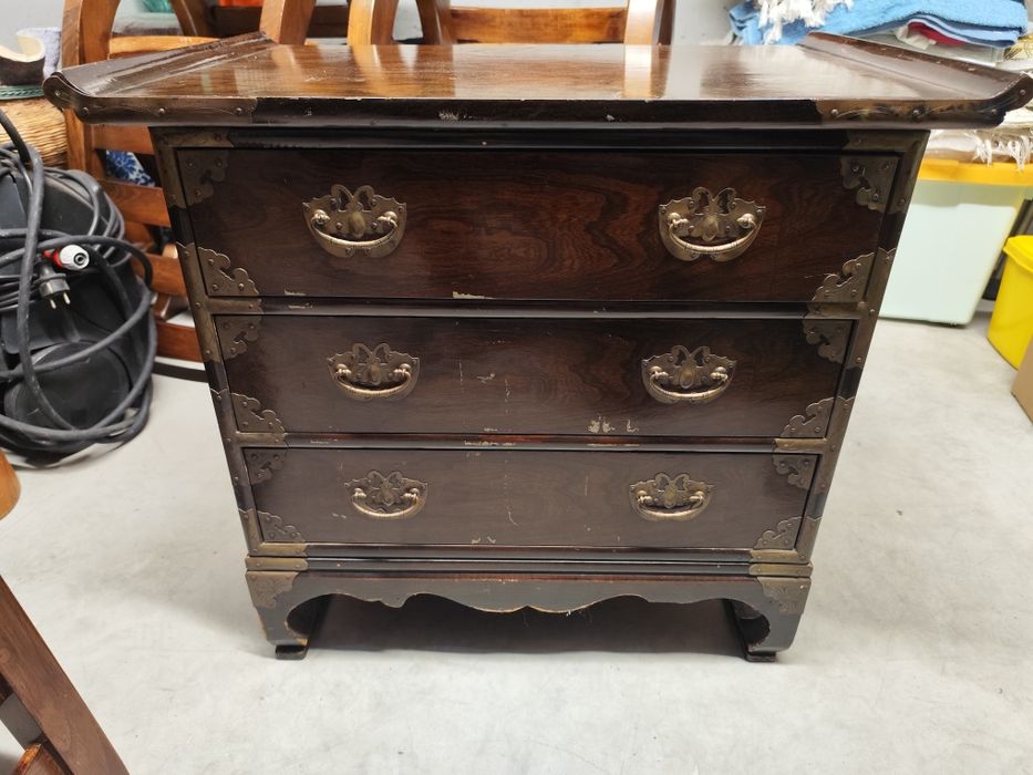 Móvel oriental tradicional