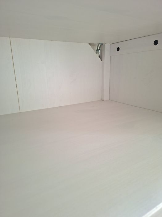 Trocador/ Cómoda Sundvik Branco Ikea