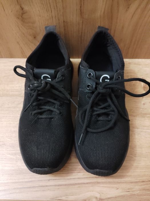 Buty robocze z usztywniany noskiem 37