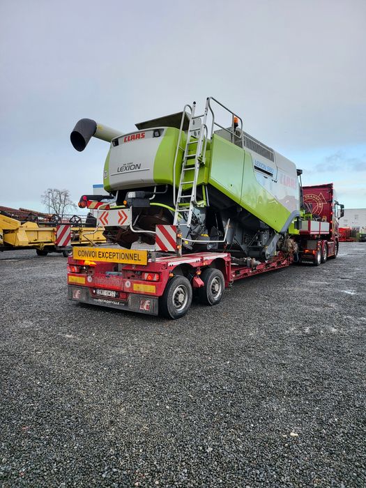 Transport kombajnów sieczkarni opryskiwaczy forwarder harvester domków