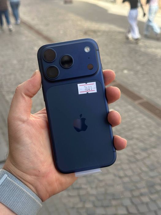 Apple iPhone 17 Pro 256гб Deep Blue Cosmic Orange 512gb Silver NEW новий Open Box 0-14 цикла Neverlock
