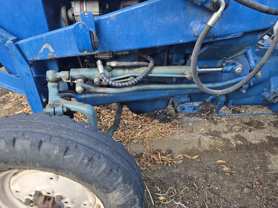 Tractor Ford 2600