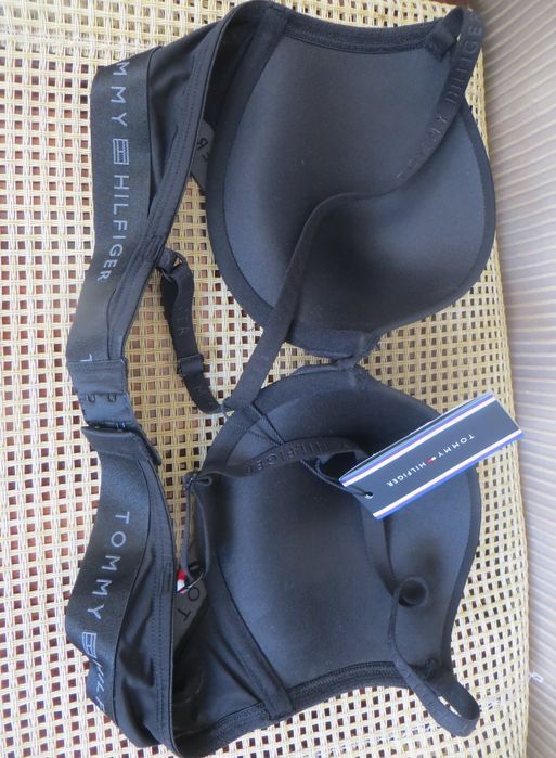 Комплект  белья Tommy Hilfiger  р.80В Новый с биркой