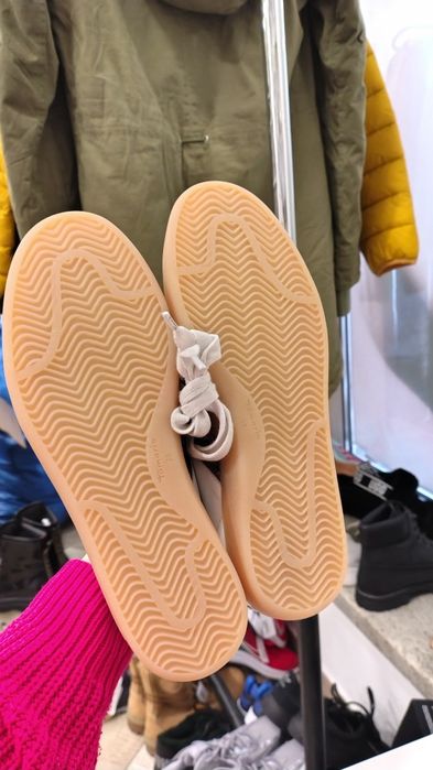 Tamaris skórzane sneakersy rozmiar 38
