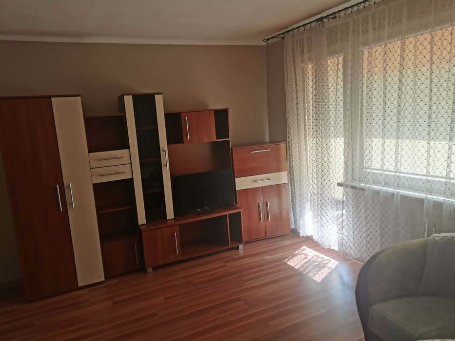 Piękna duża kawalerka z balkonem